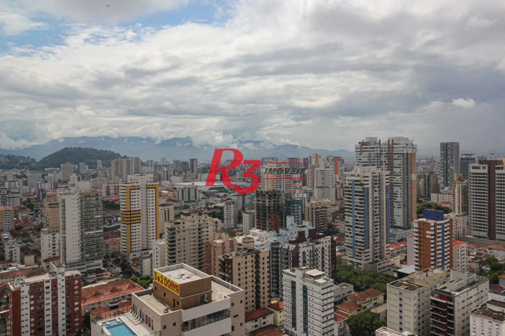 Apartamento com 3 dormitórios à venda, 115 m² por R$ 2.300.000,00 - Pompéia - Santos/SP