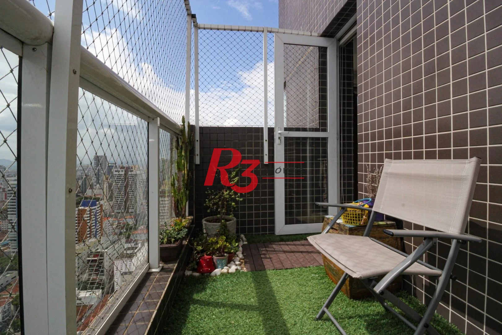Apartamento com 3 dormitórios à venda, 115 m² por R$ 2.300.000,00 - Pompéia - Santos/SP
