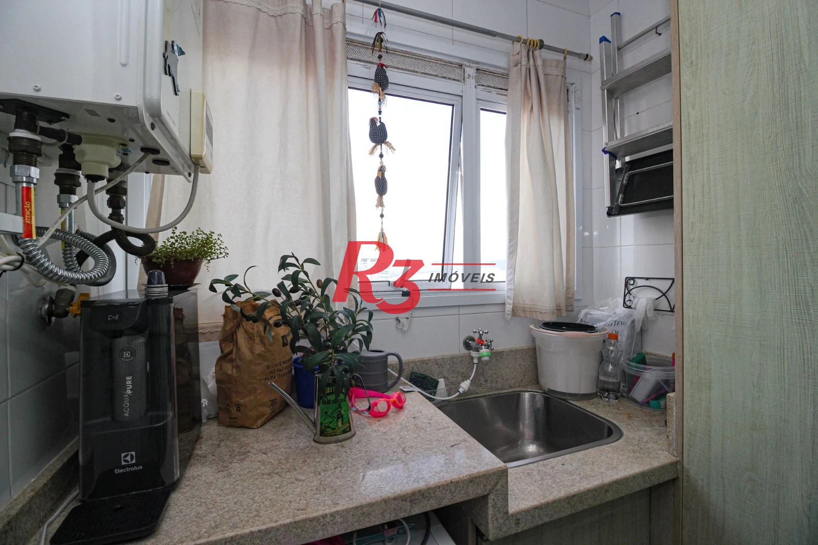 Apartamento com 3 dormitórios à venda, 115 m² por R$ 2.300.000,00 - Pompéia - Santos/SP