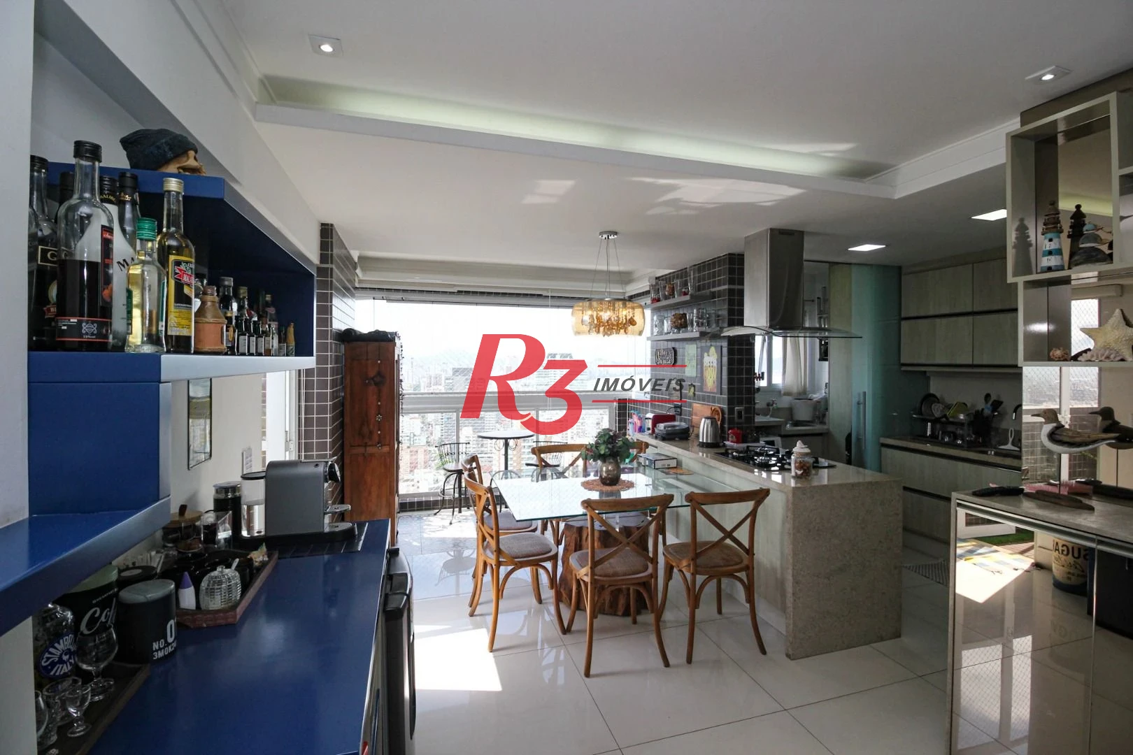 Apartamento com 3 dormitórios à venda, 115 m² por R$ 2.300.000,00 - Pompéia - Santos/SP