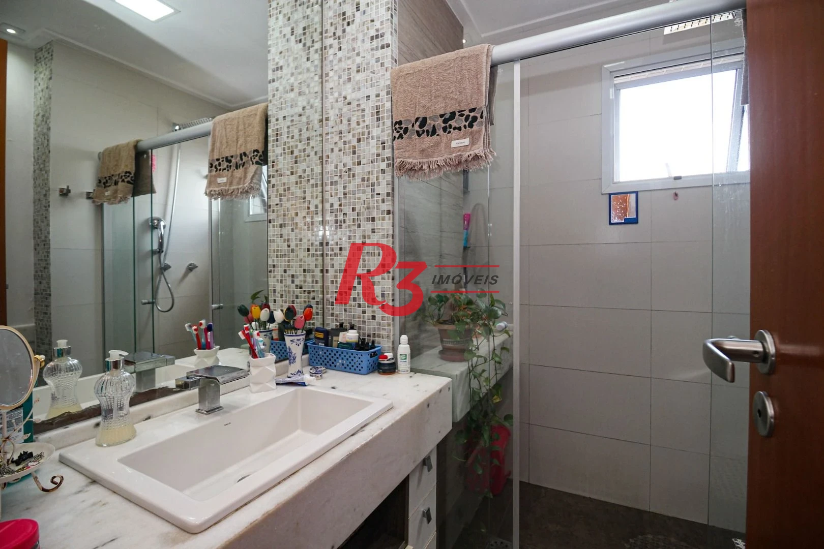 Apartamento com 3 dormitórios à venda, 115 m² por R$ 2.300.000,00 - Pompéia - Santos/SP