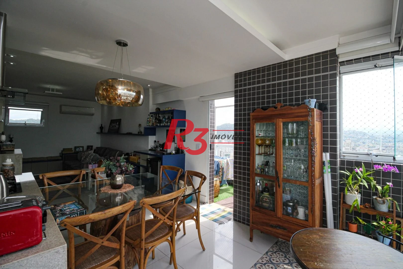 Apartamento com 3 dormitórios à venda, 115 m² por R$ 2.300.000,00 - Pompéia - Santos/SP