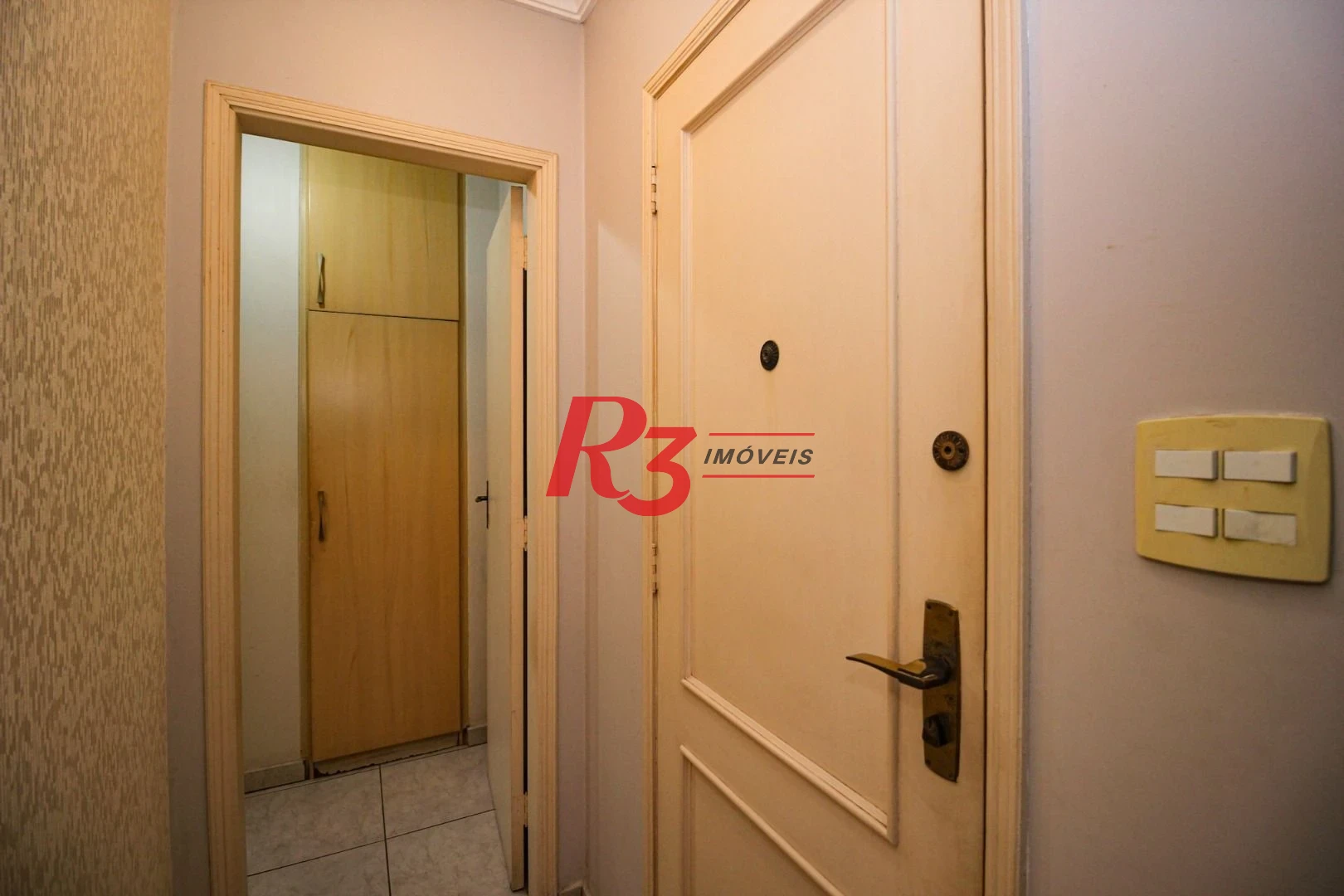 Apartamento com 2 dormitórios à venda, 75 m² por R$ 535.000,00 - Campo Grande - Santos/SP