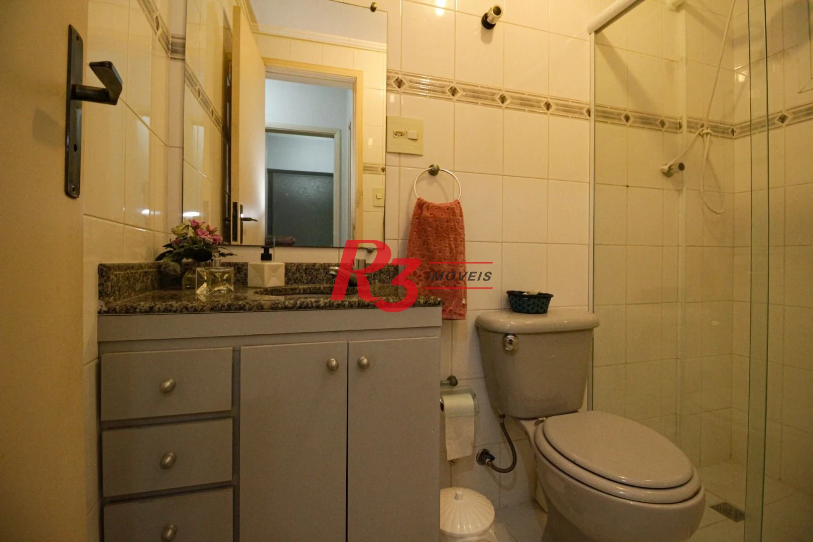 Apartamento com 2 dormitórios à venda, 75 m² por R$ 535.000,00 - Campo Grande - Santos/SP