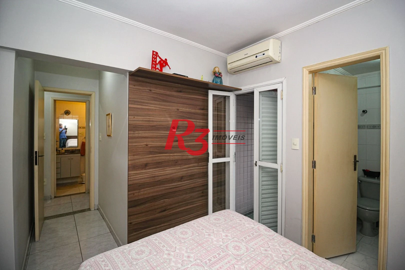 Apartamento com 2 dormitórios à venda, 75 m² por R$ 535.000,00 - Campo Grande - Santos/SP