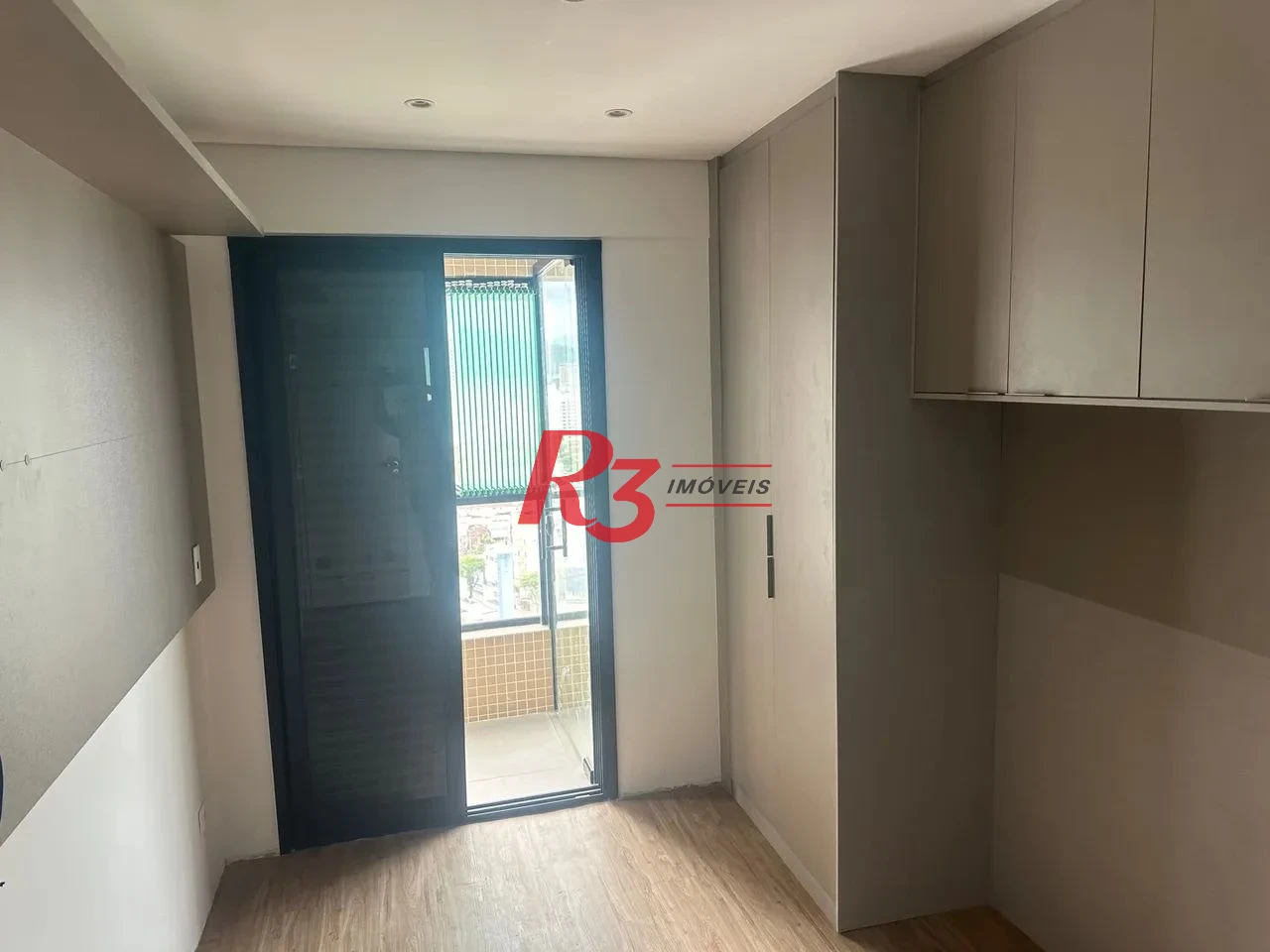 Apartamento com 2 dormitórios à venda, 75 m² por R$ 1.100.000,00 - José Menino - Santos/SP