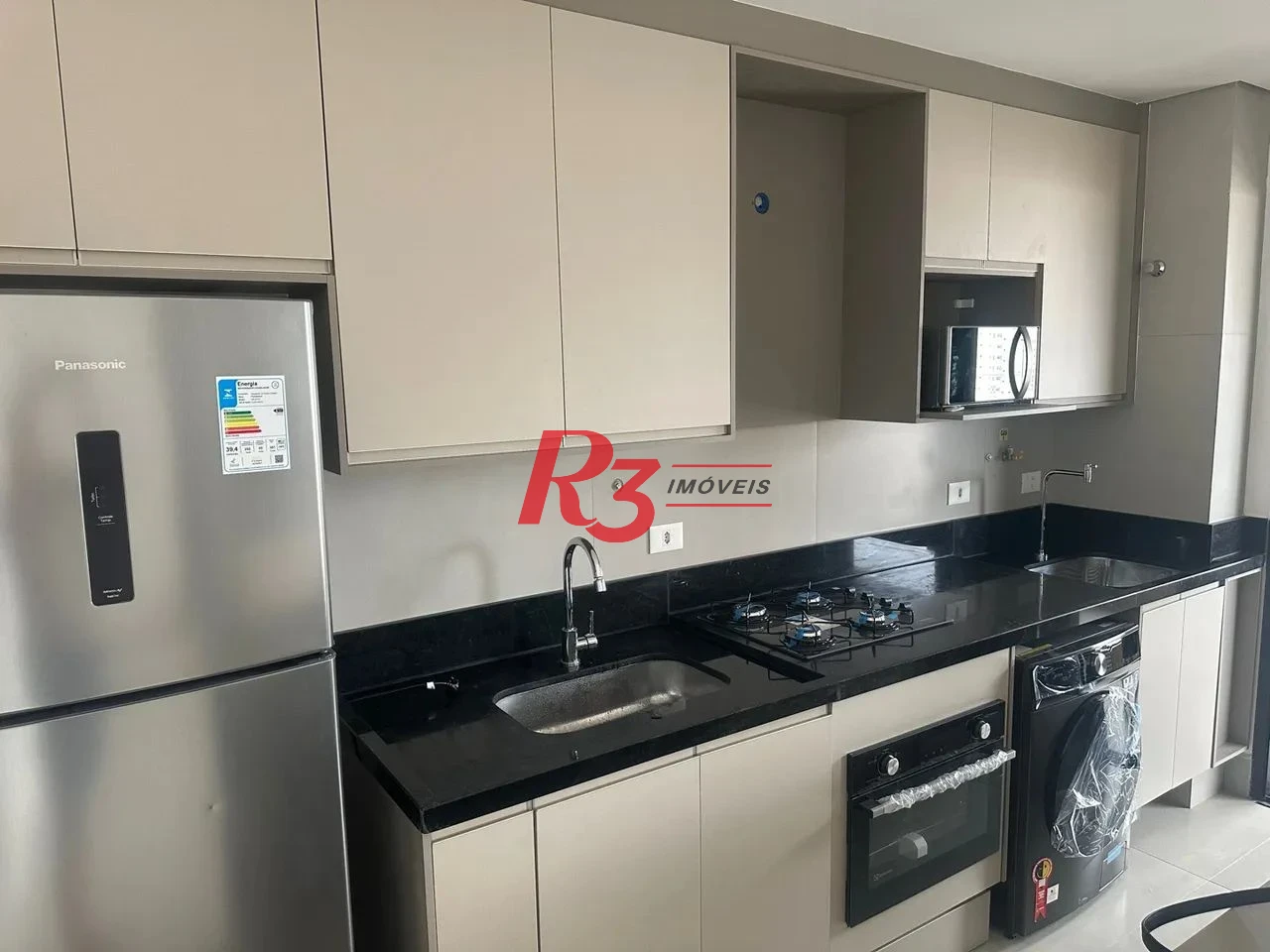 Apartamento com 2 dormitórios à venda, 75 m² por R$ 1.100.000,00 - José Menino - Santos/SP