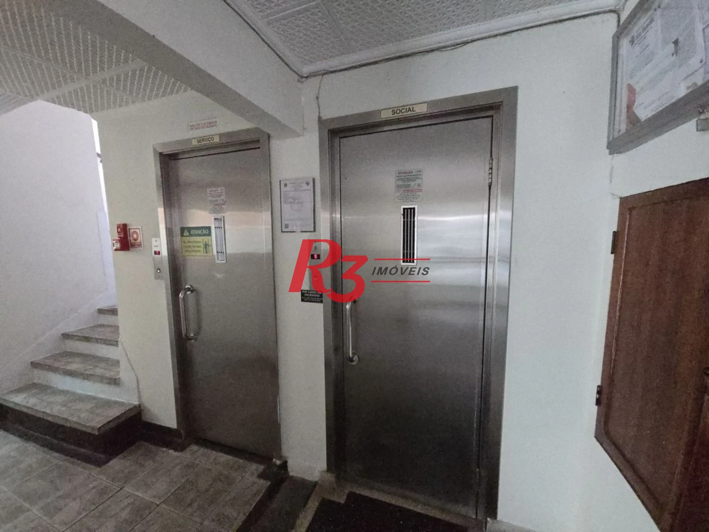 Apartamento com 1 dormitório à venda, 54 m² por R$ 300.000,00 - Centro - São Vicente/SP