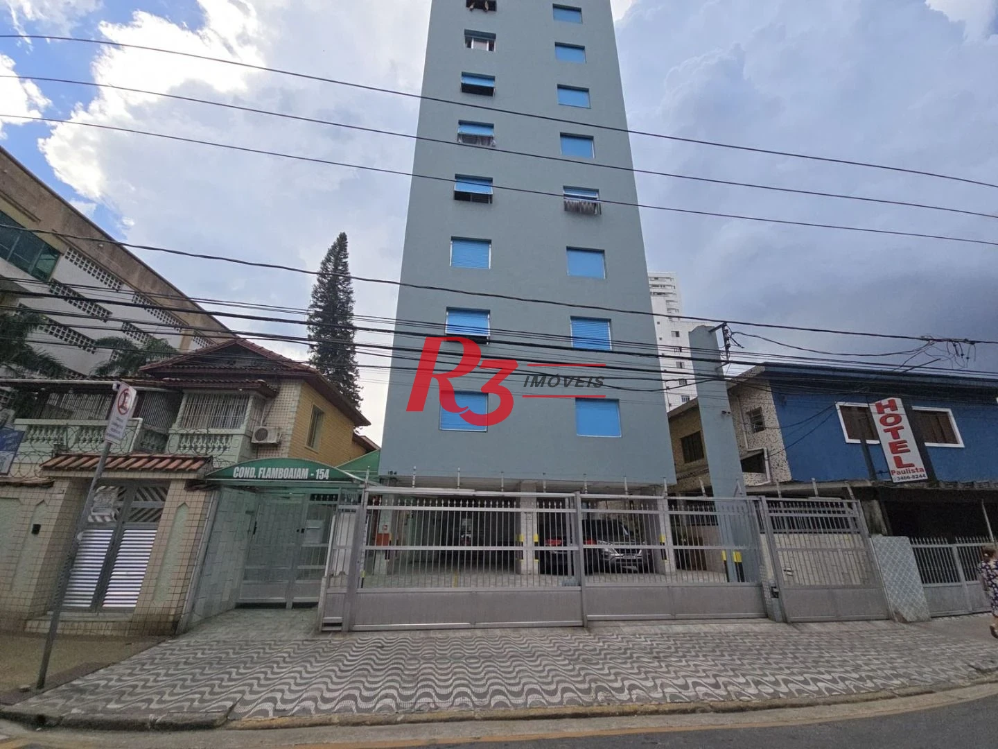 Apartamento com 1 dormitório à venda, 54 m² por R$ 300.000,00 - Centro - São Vicente/SP