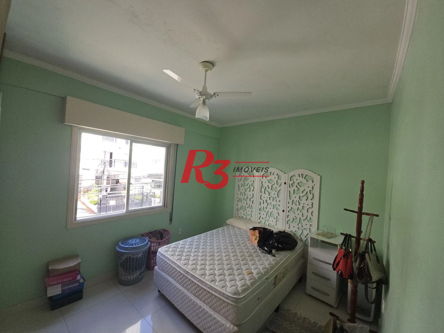 Apartamento com 1 dormitório à venda, 54 m² por R$ 300.000,00 - Centro - São Vicente/SP