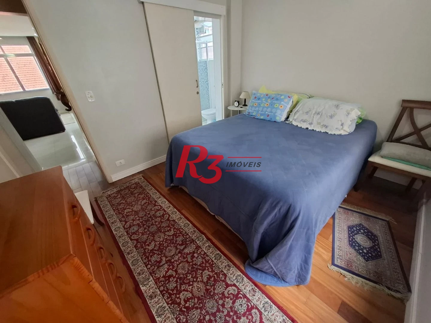 Apartamento com 2 dormitórios à venda, 65 m² por R$ 750.000,00 - Embaré - Santos/SP