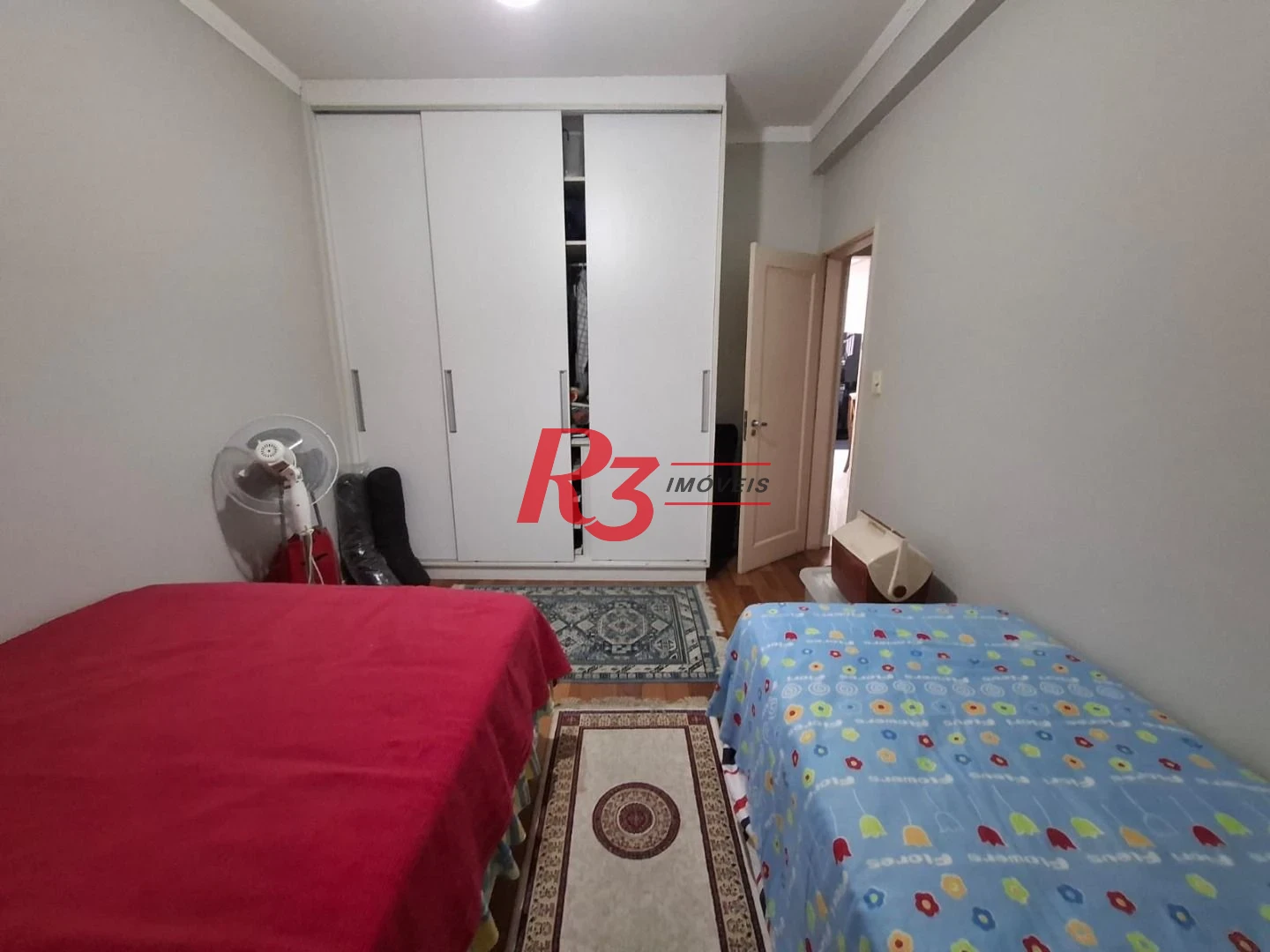 Apartamento com 2 dormitórios à venda, 65 m² por R$ 750.000,00 - Embaré - Santos/SP