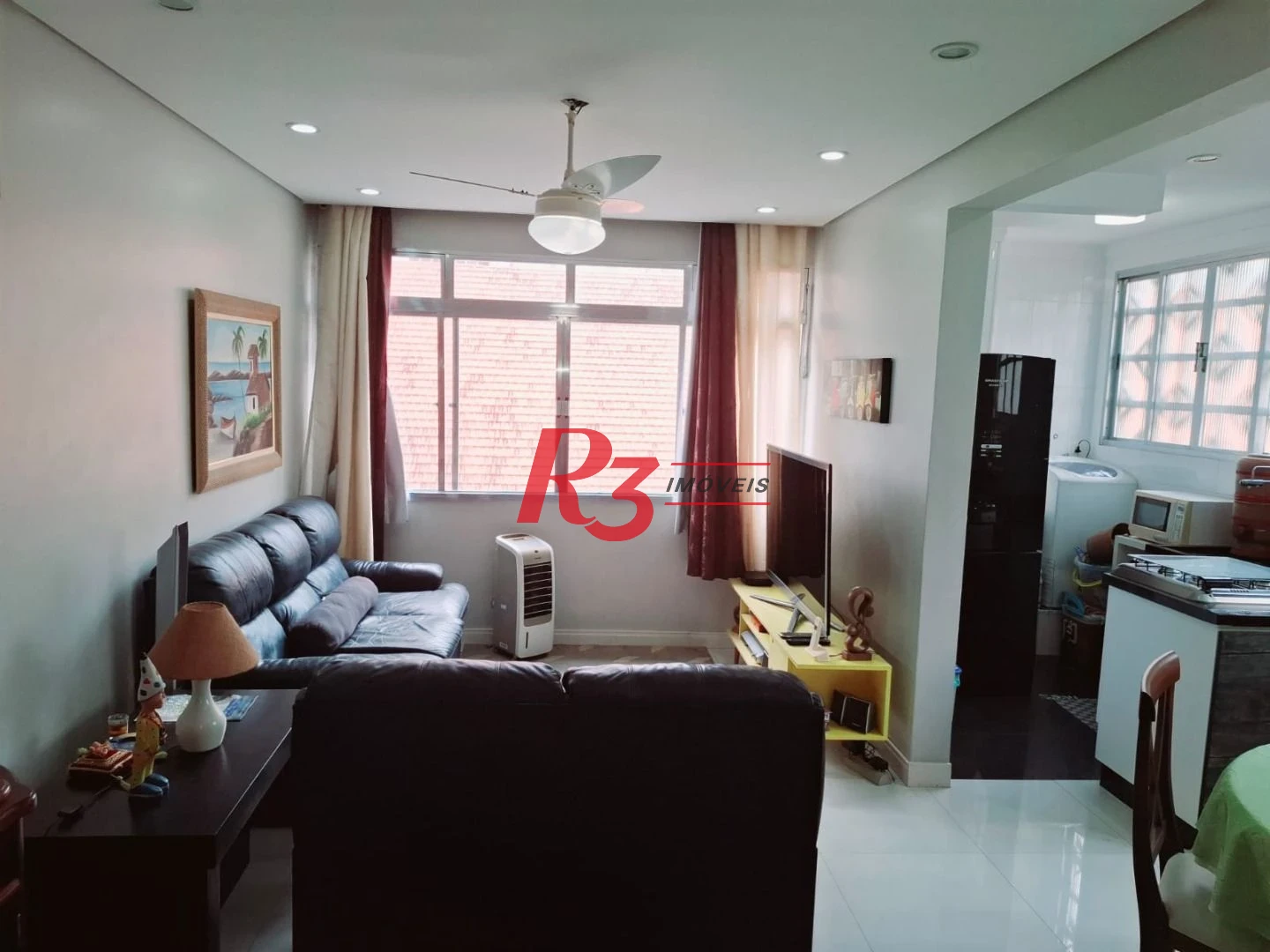 Apartamento com 2 dormitórios à venda, 65 m² por R$ 750.000,00 - Embaré - Santos/SP