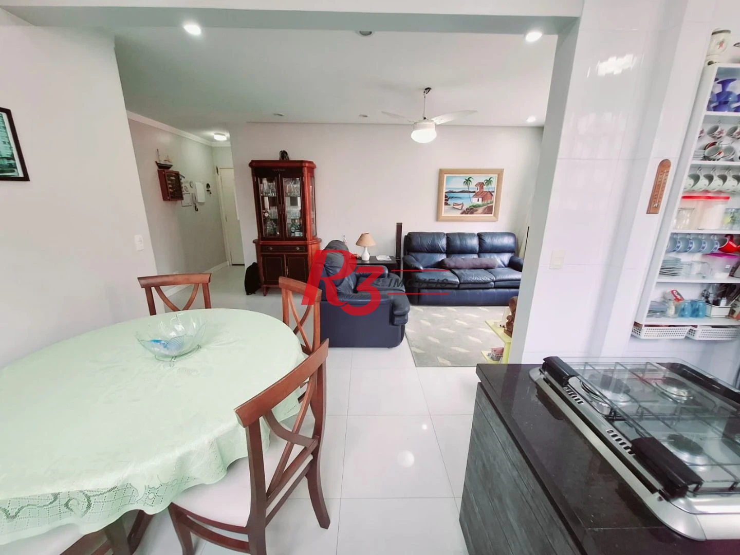 Apartamento com 2 dormitórios à venda, 65 m² por R$ 750.000,00 - Embaré - Santos/SP