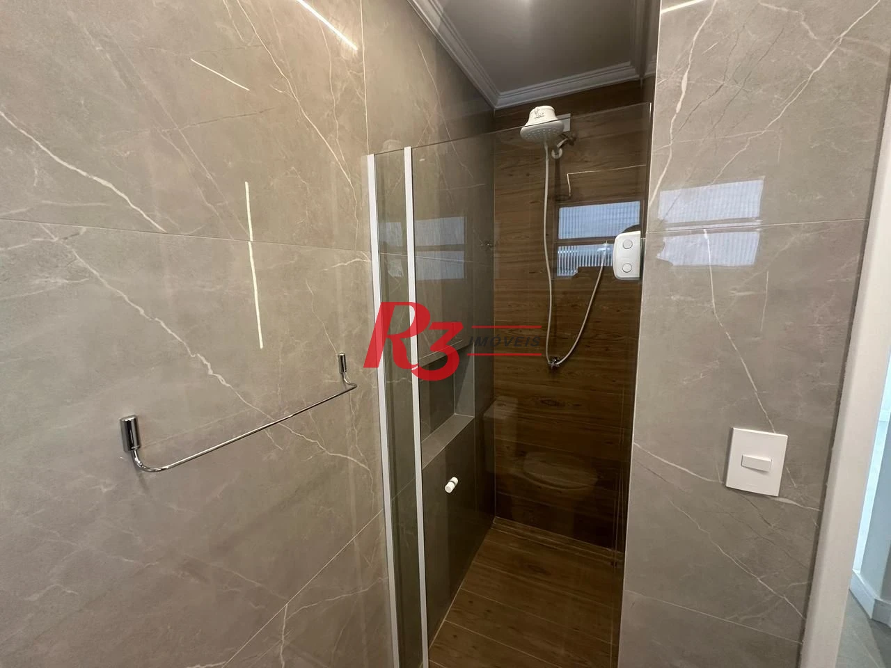Apartamento com 1 dormitório à venda, 62 m² por R$ 400.000,00 - Gonzaga - Santos/SP