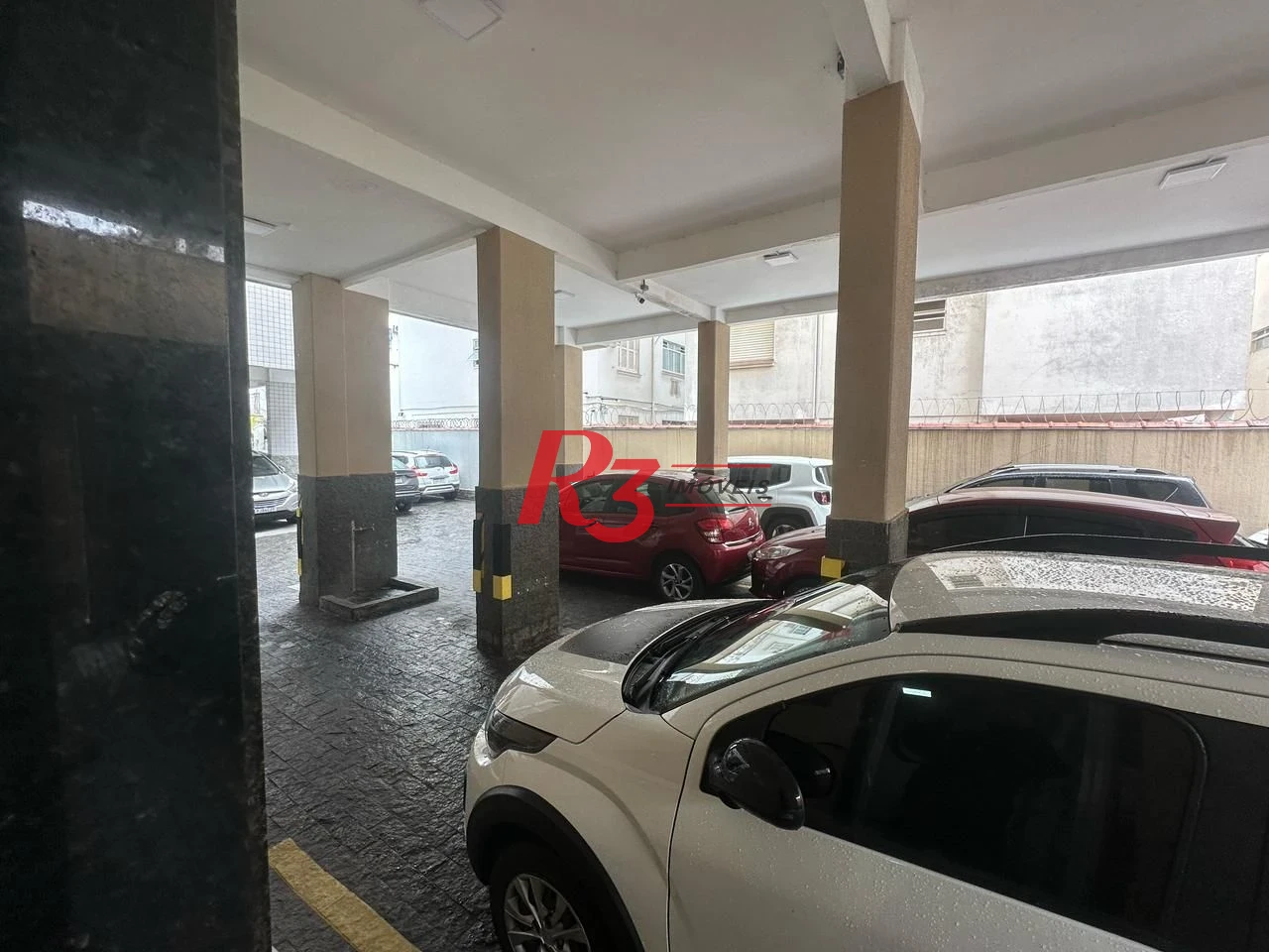 Apartamento com 1 dormitório à venda, 62 m² por R$ 400.000,00 - Gonzaga - Santos/SP
