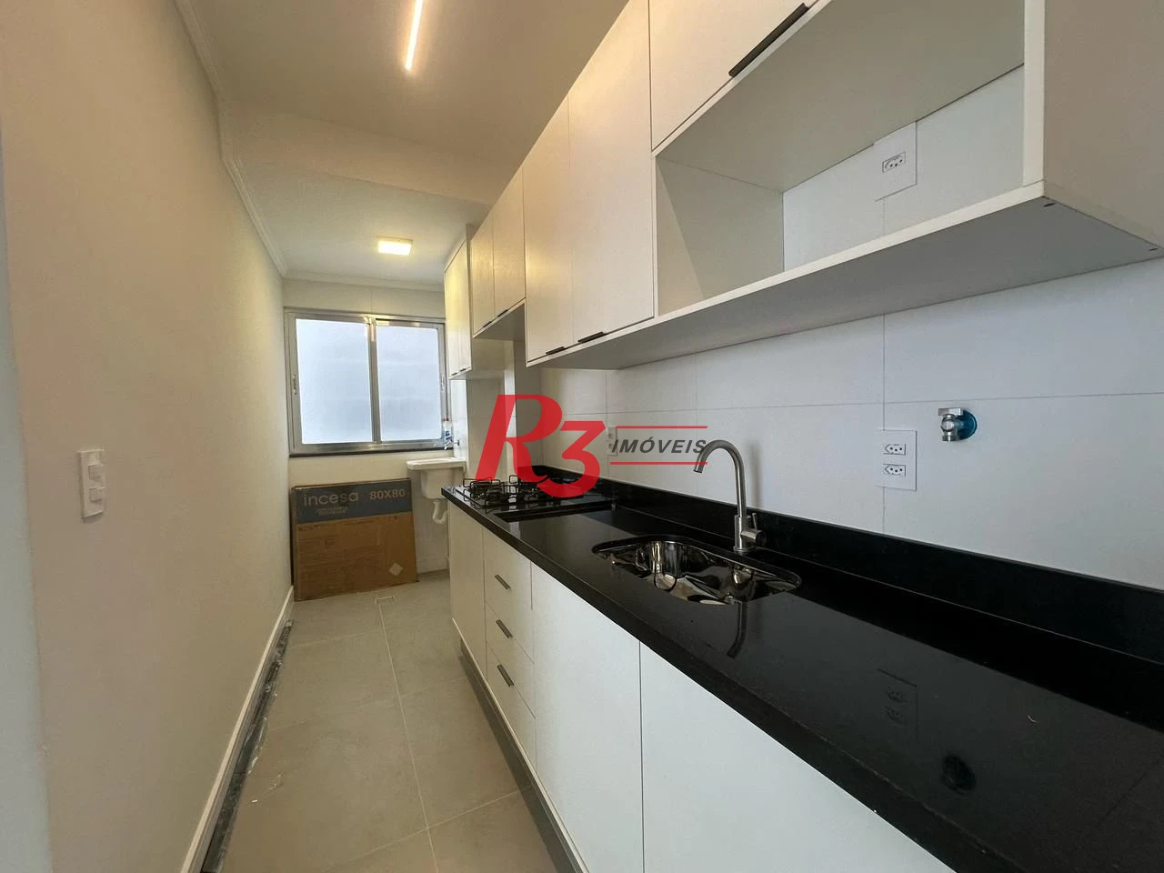 Apartamento com 1 dormitório à venda, 62 m² por R$ 400.000,00 - Gonzaga - Santos/SP