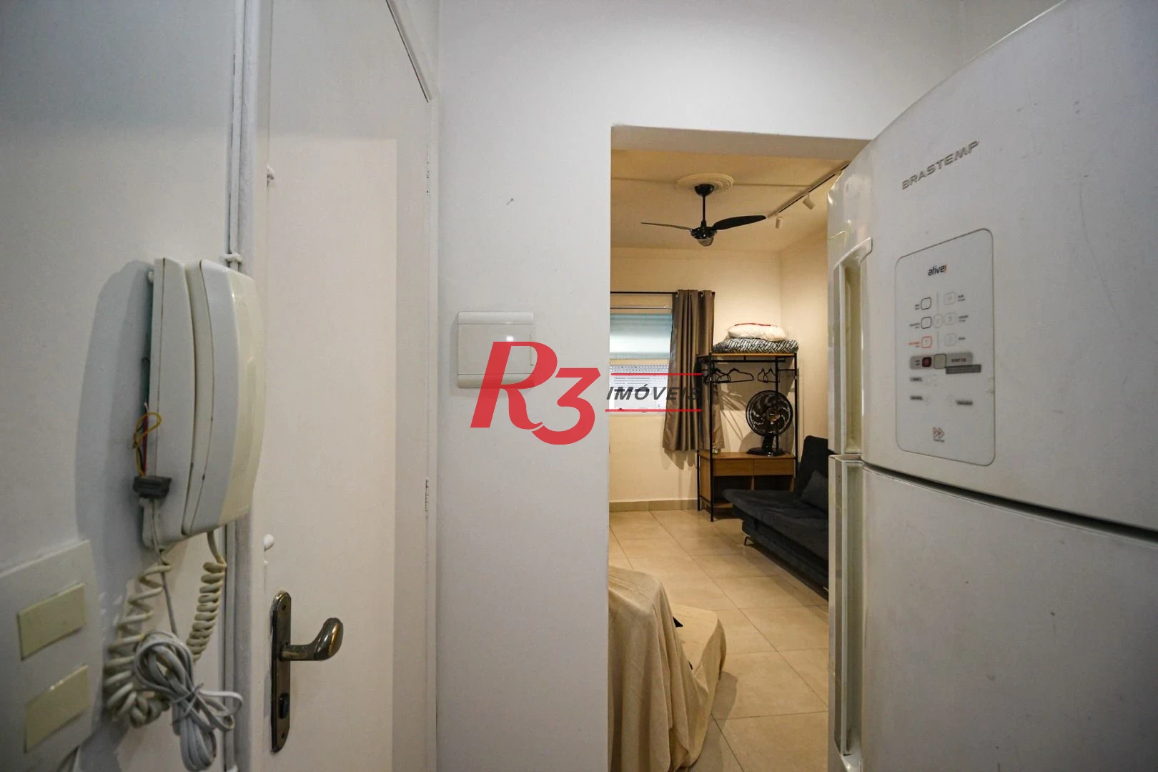 Kitnet com 1 dormitório para alugar, 34 m² por R$ 3.000,02/mês - José Menino - Santos/SP