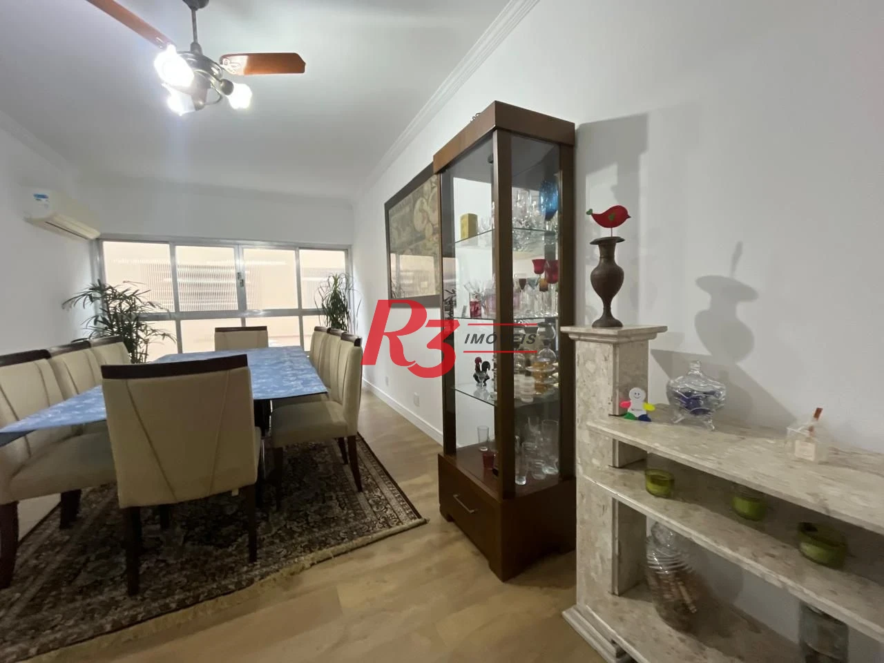 Apartamento com 3 dormitórios à venda, 177 m² por R$ 850.000,00 - Campo Grande - Santos/SP