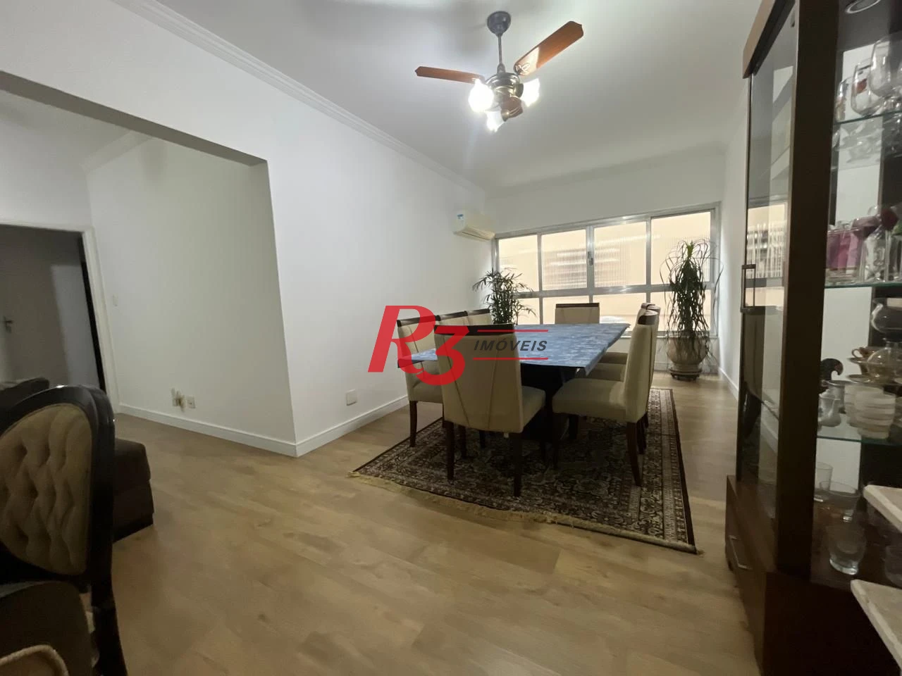 Apartamento com 3 dormitórios à venda, 177 m² por R$ 850.000,00 - Campo Grande - Santos/SP