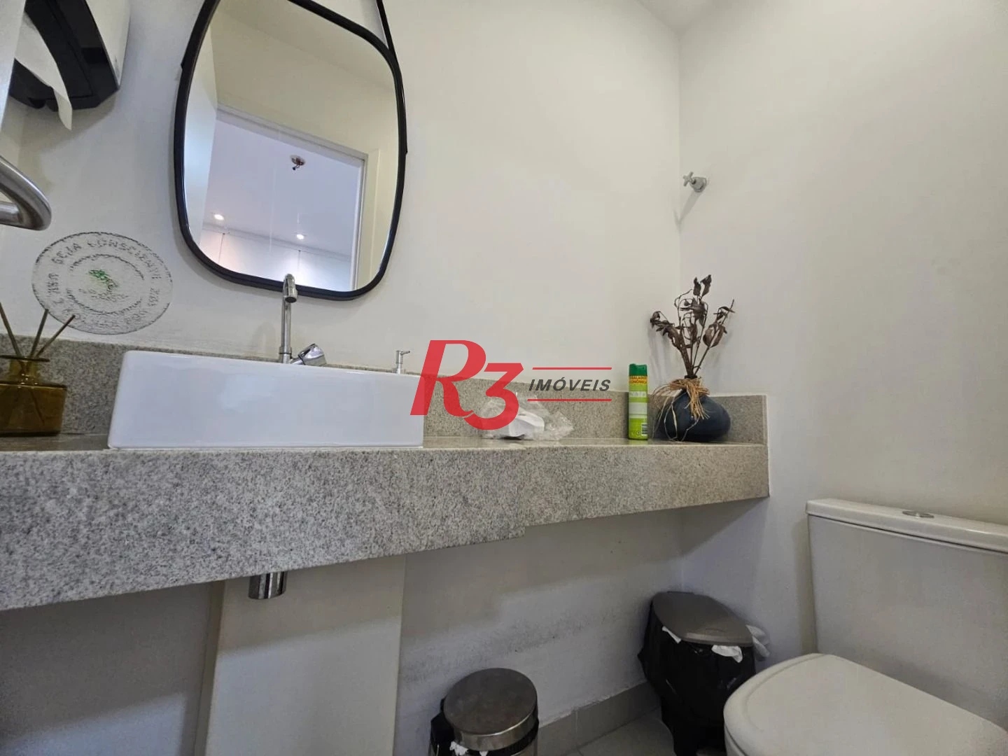 Sala à venda, 72 m² por R$ 650.000,00 - Vila Matias - Santos/SP