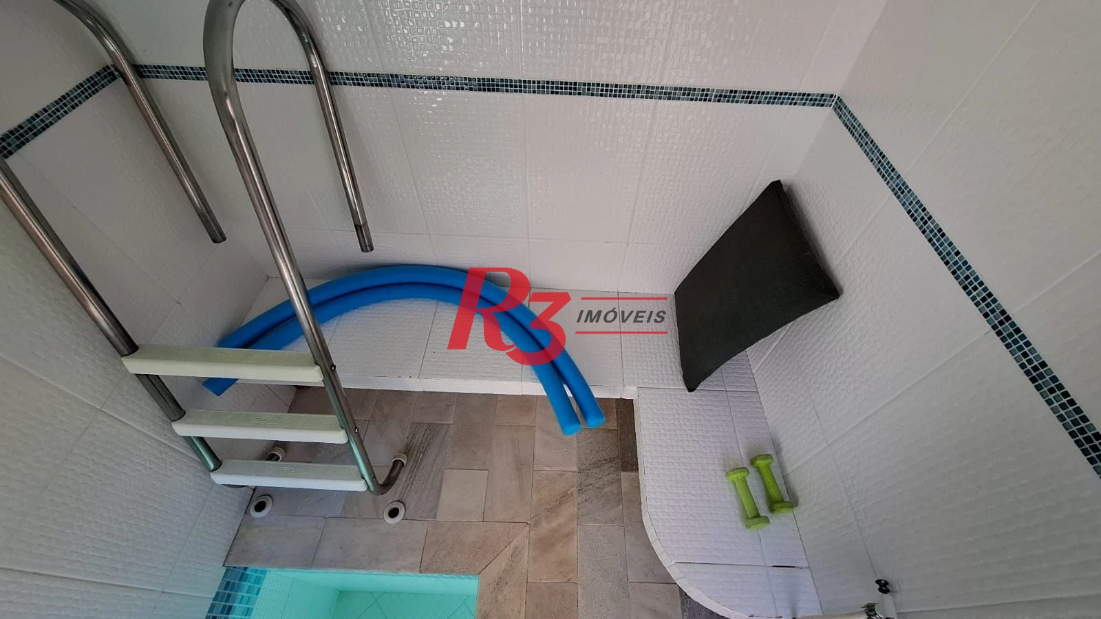 Casa com 3 dormitórios à venda, 317 m² por R$ 1.600.000,00 - Ponta da Praia - Santos/SP