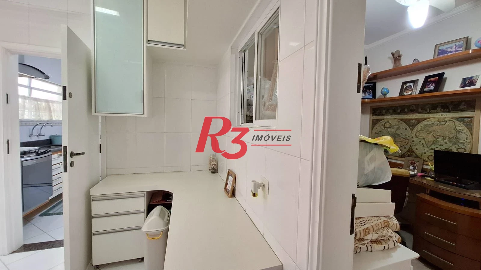Casa com 3 dormitórios à venda, 317 m² por R$ 1.600.000,00 - Ponta da Praia - Santos/SP