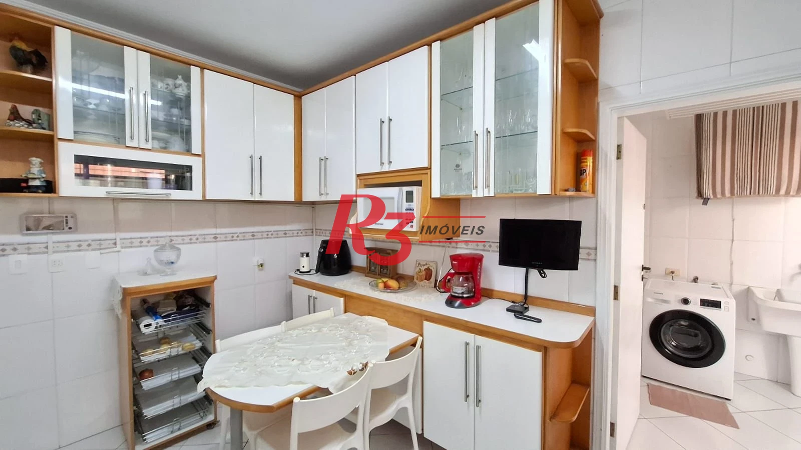 Casa com 3 dormitórios à venda, 317 m² por R$ 1.600.000,00 - Ponta da Praia - Santos/SP