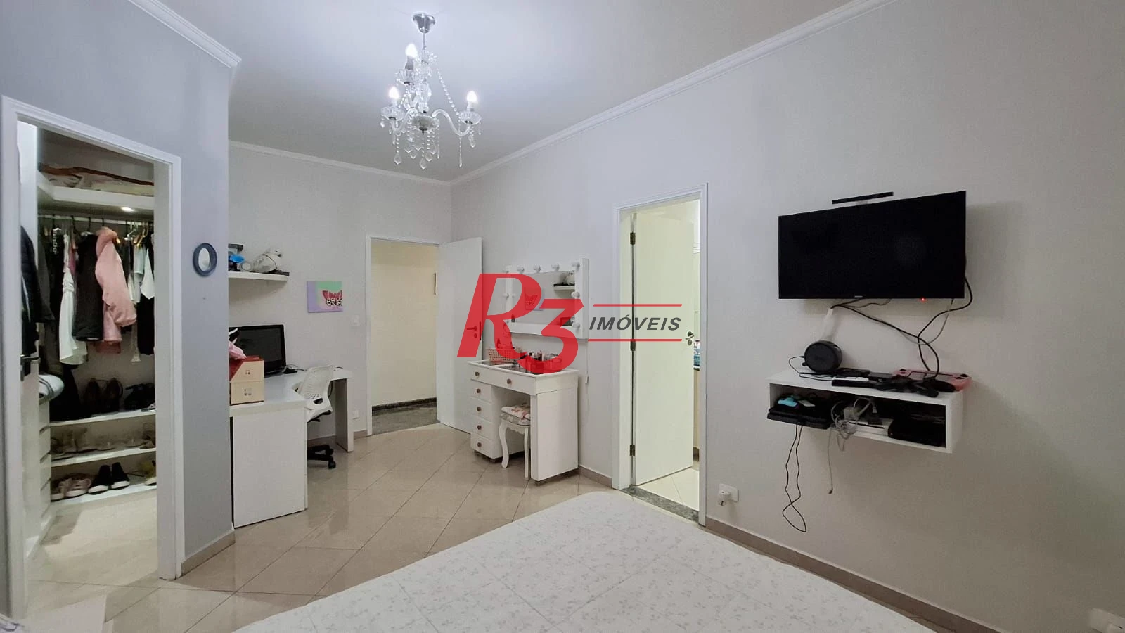 Casa com 3 dormitórios à venda, 317 m² por R$ 1.600.000,00 - Ponta da Praia - Santos/SP