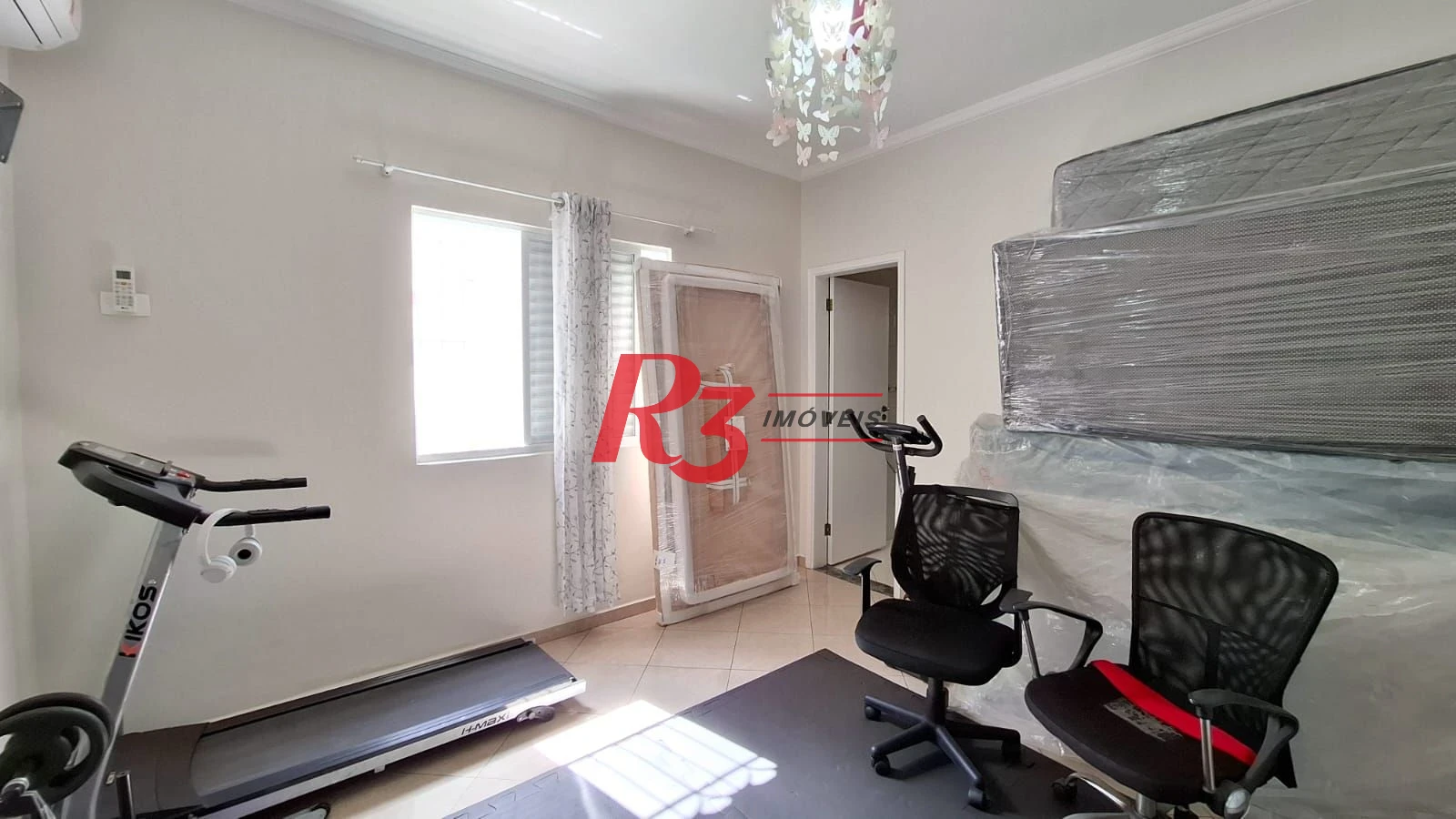 Casa com 3 dormitórios à venda, 317 m² por R$ 1.600.000,00 - Ponta da Praia - Santos/SP