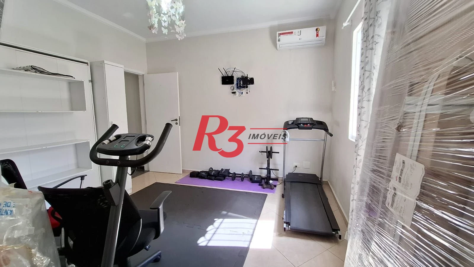 Casa com 3 dormitórios à venda, 317 m² por R$ 1.600.000,00 - Ponta da Praia - Santos/SP