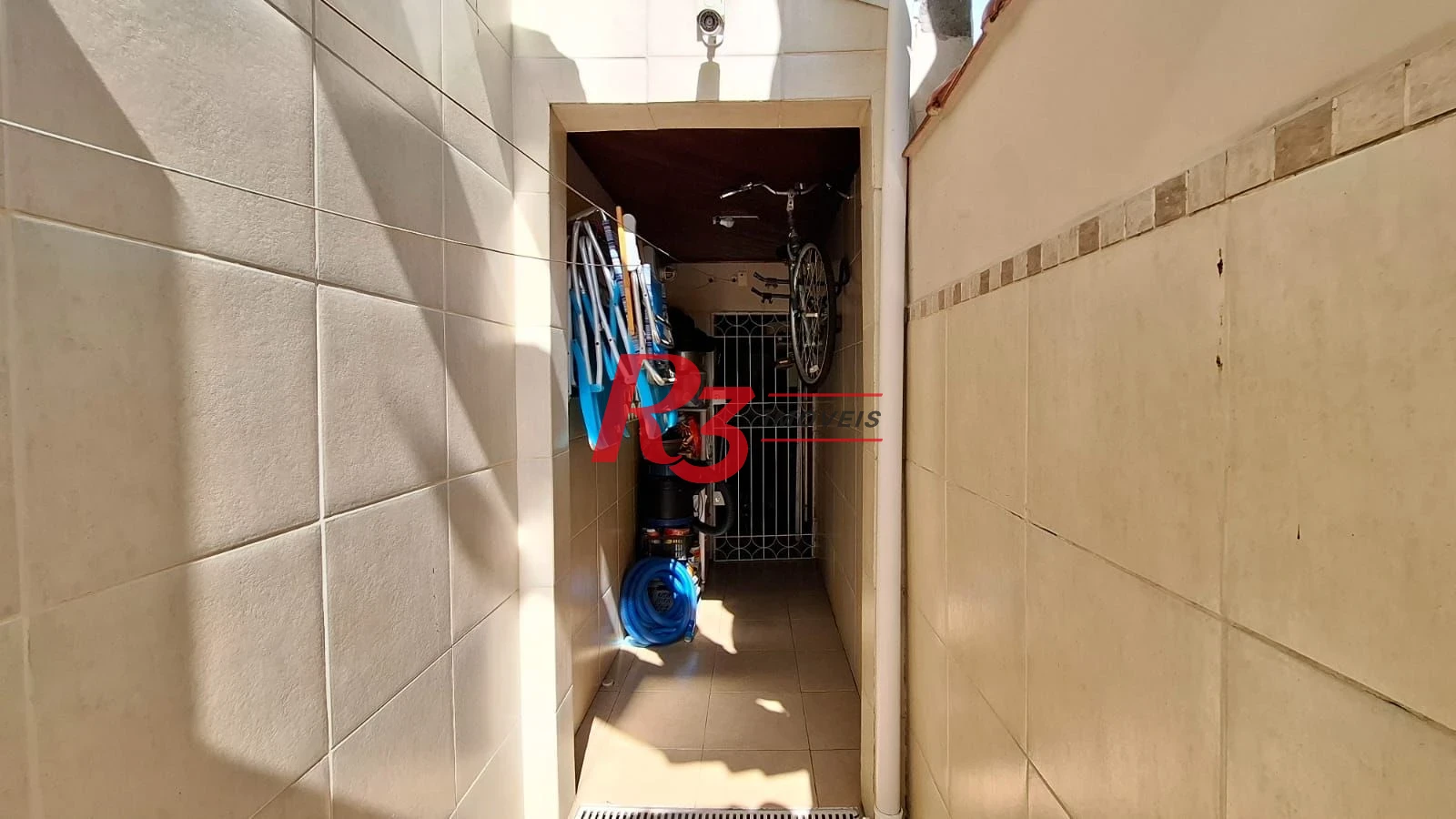 Casa com 3 dormitórios à venda, 317 m² por R$ 1.600.000,00 - Ponta da Praia - Santos/SP