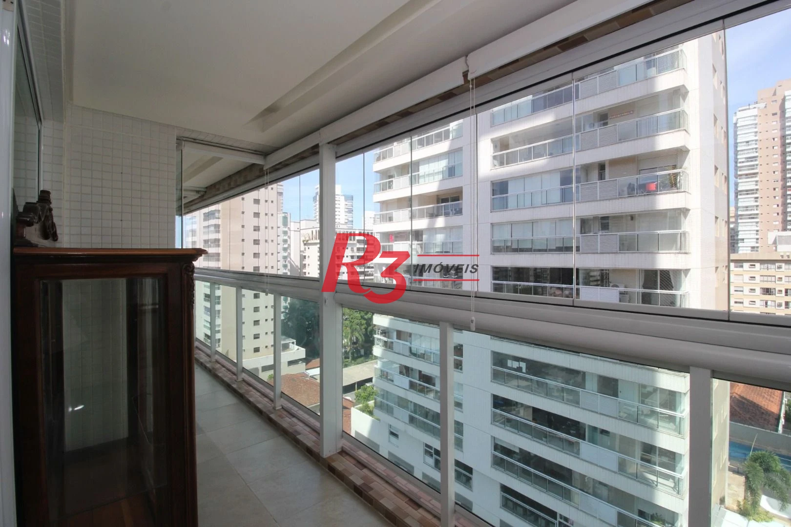 Apartamento com 4 dormitórios à venda, 191 m² por R$ 2.250.000,00 - Gonzaga - Santos/SP