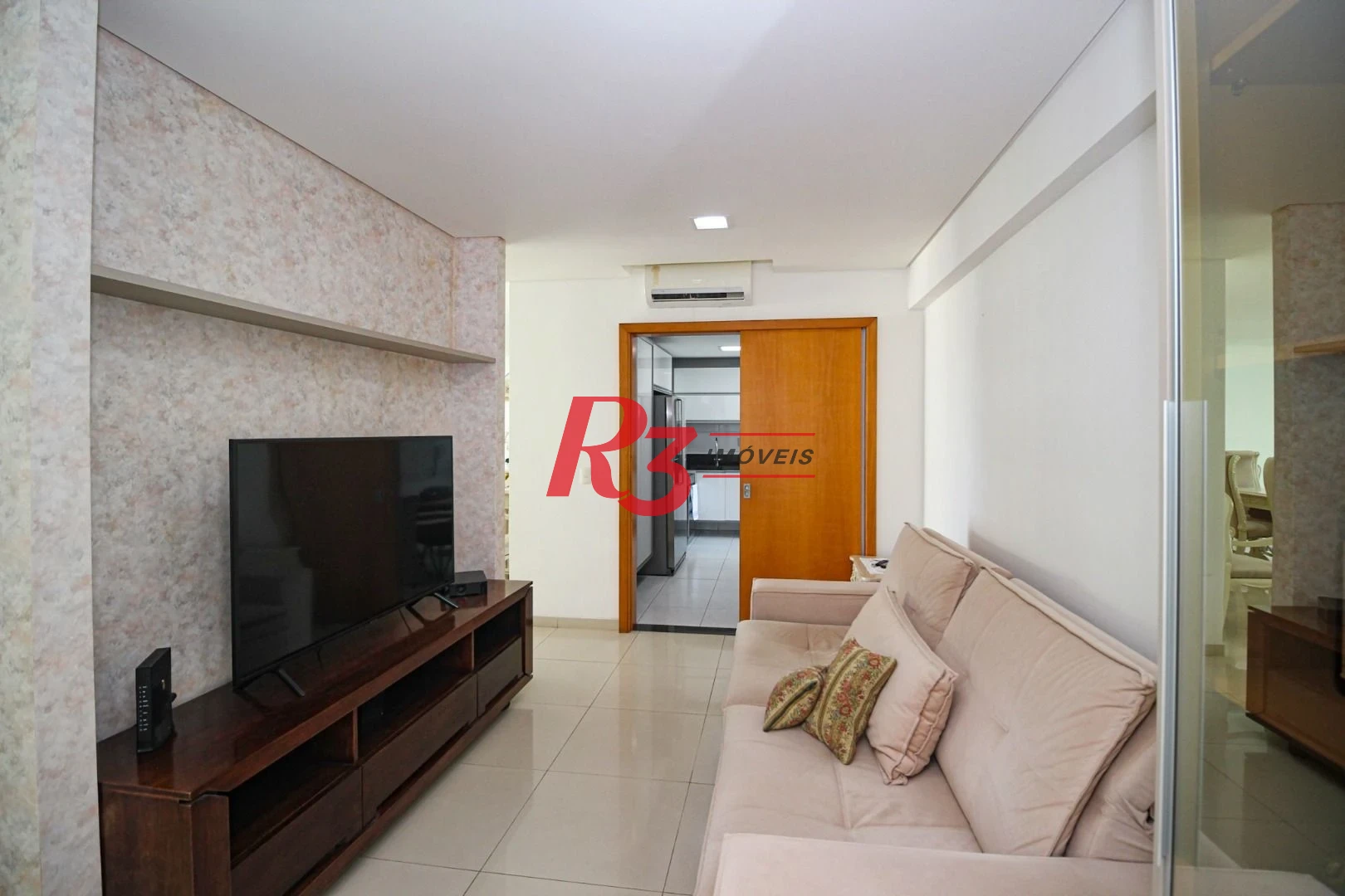 Apartamento com 4 dormitórios à venda, 191 m² por R$ 2.250.000,00 - Gonzaga - Santos/SP