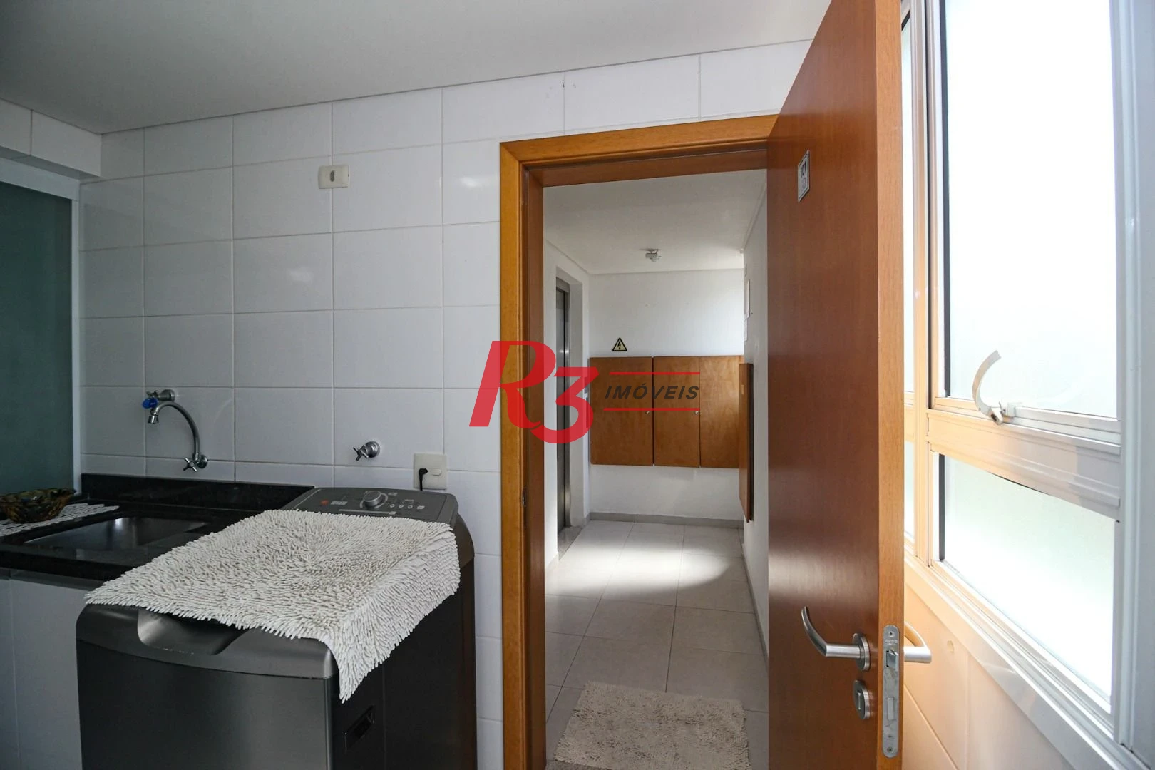 Apartamento com 4 dormitórios à venda, 191 m² por R$ 2.250.000,00 - Gonzaga - Santos/SP