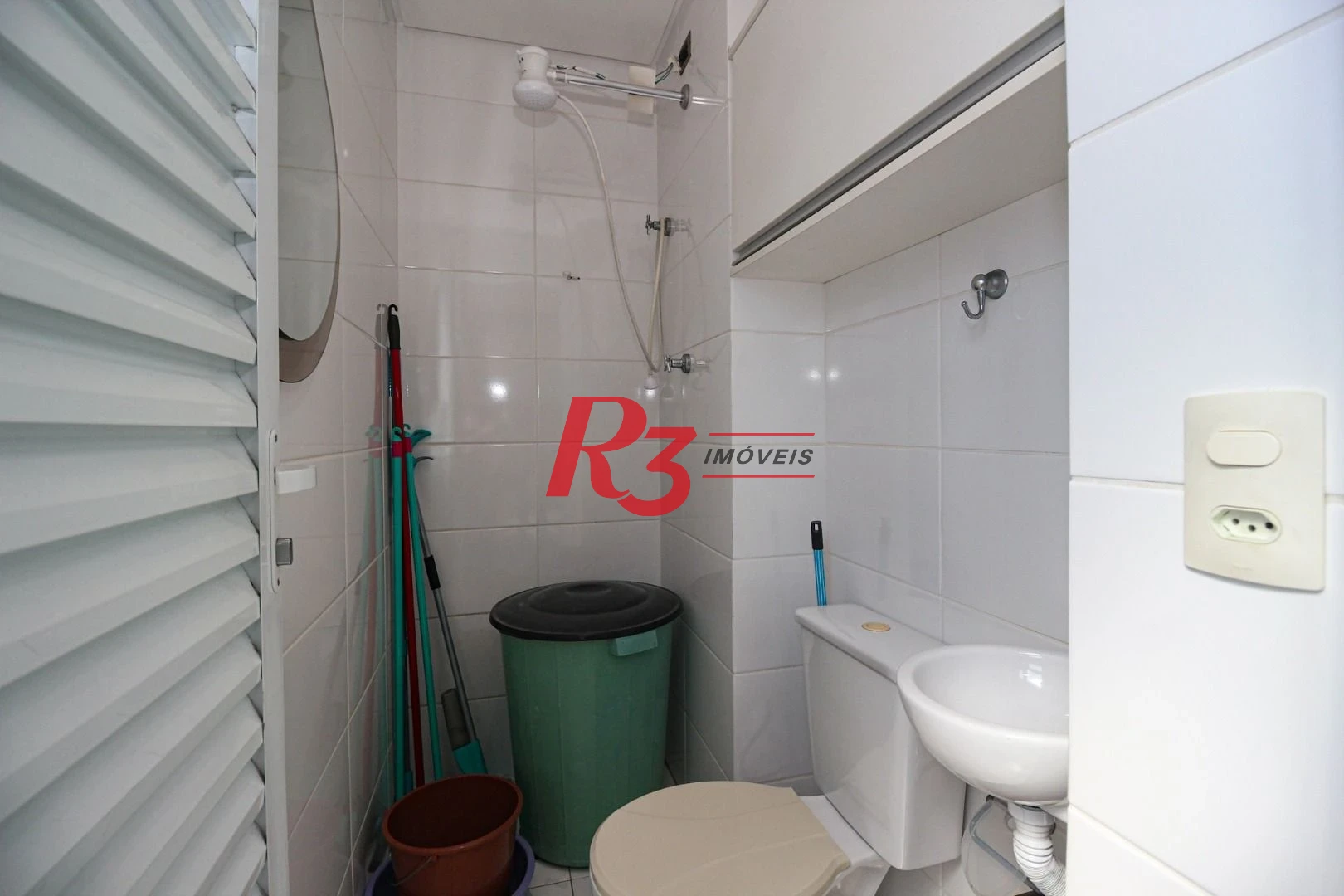 Apartamento com 4 dormitórios à venda, 191 m² por R$ 2.250.000,00 - Gonzaga - Santos/SP
