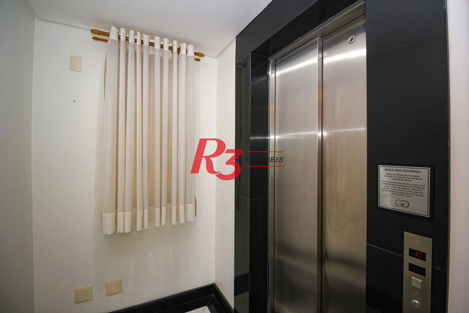 Apartamento com 4 dormitórios à venda, 191 m² por R$ 2.250.000,00 - Gonzaga - Santos/SP