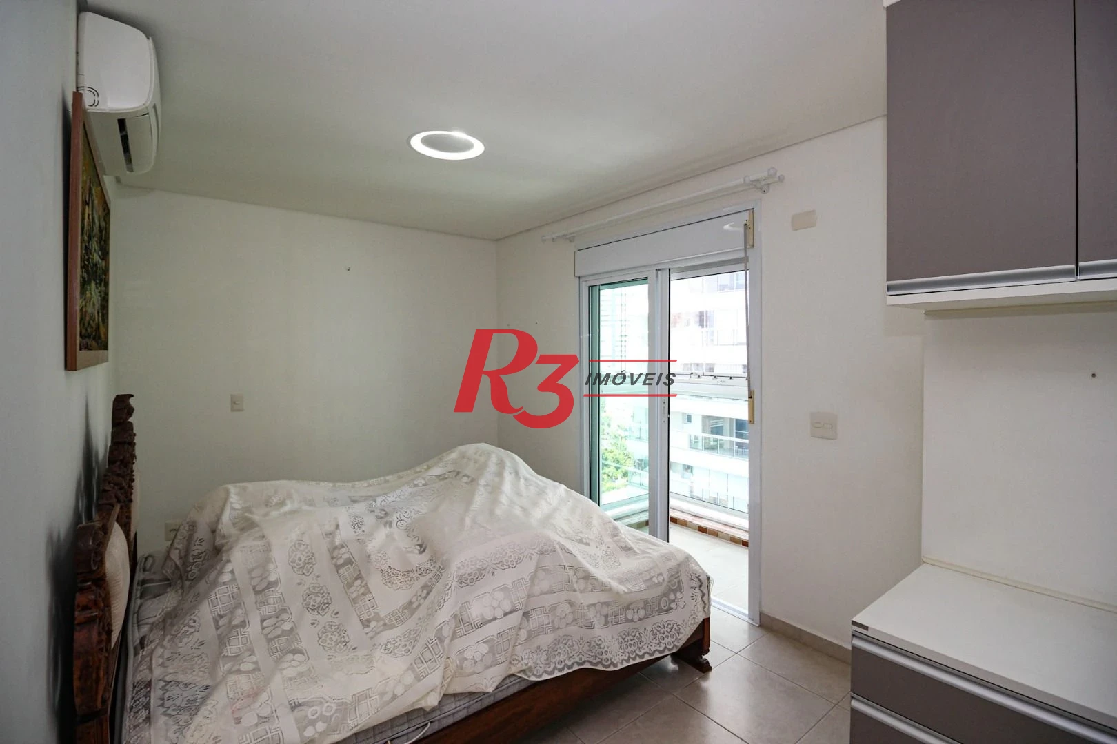 Apartamento com 4 dormitórios à venda, 191 m² por R$ 2.250.000,00 - Gonzaga - Santos/SP