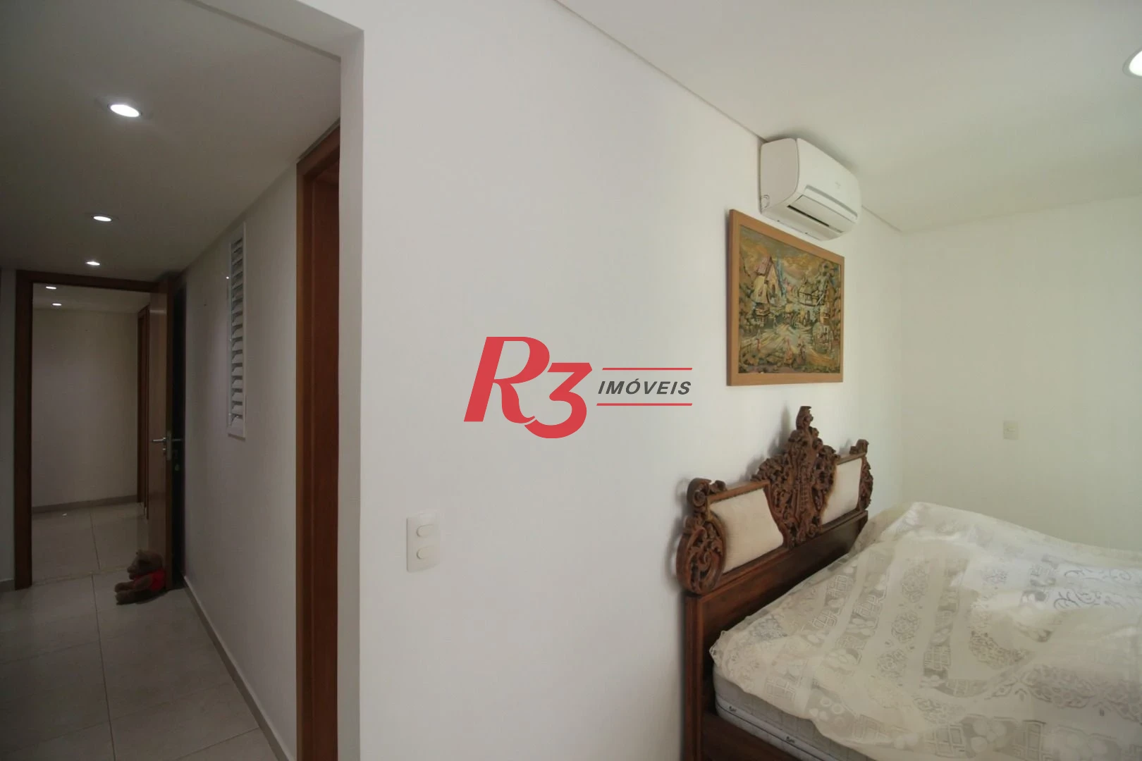 Apartamento com 4 dormitórios à venda, 191 m² por R$ 2.250.000,00 - Gonzaga - Santos/SP