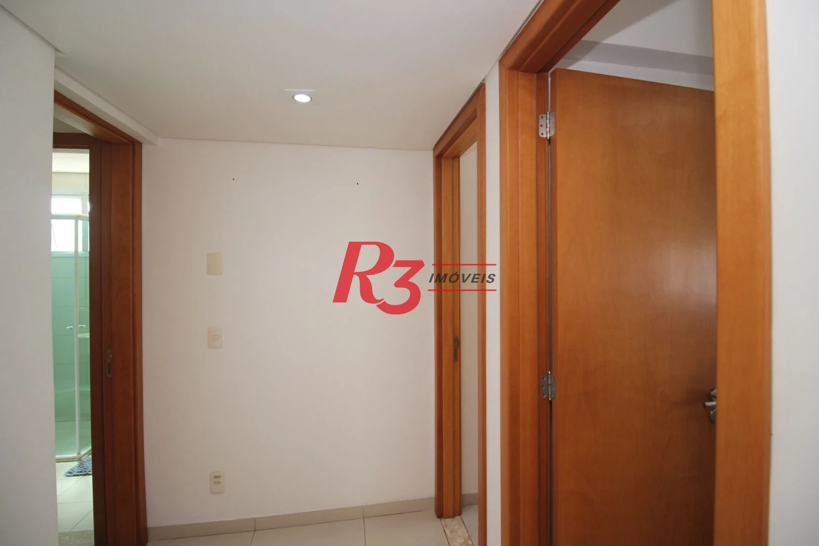 Apartamento com 4 dormitórios à venda, 191 m² por R$ 2.250.000,00 - Gonzaga - Santos/SP