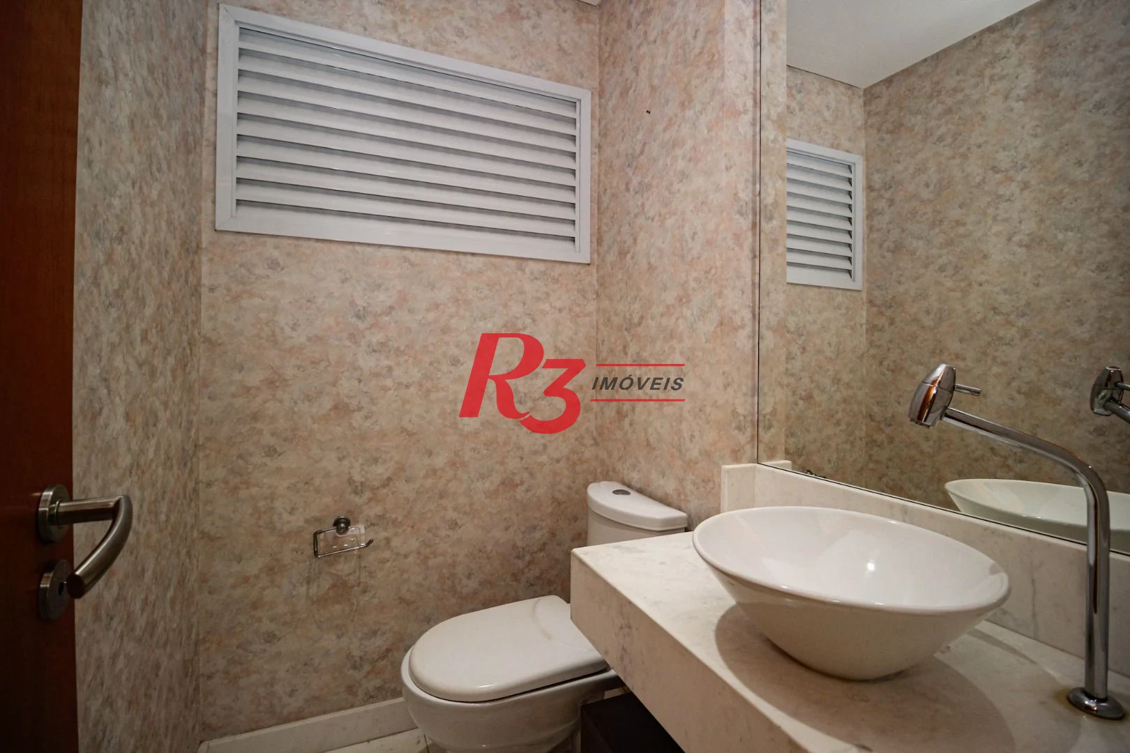 Apartamento com 4 dormitórios à venda, 191 m² por R$ 2.250.000,00 - Gonzaga - Santos/SP