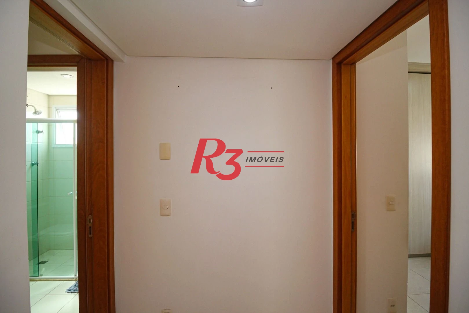 Apartamento com 4 dormitórios à venda, 191 m² por R$ 2.250.000,00 - Gonzaga - Santos/SP