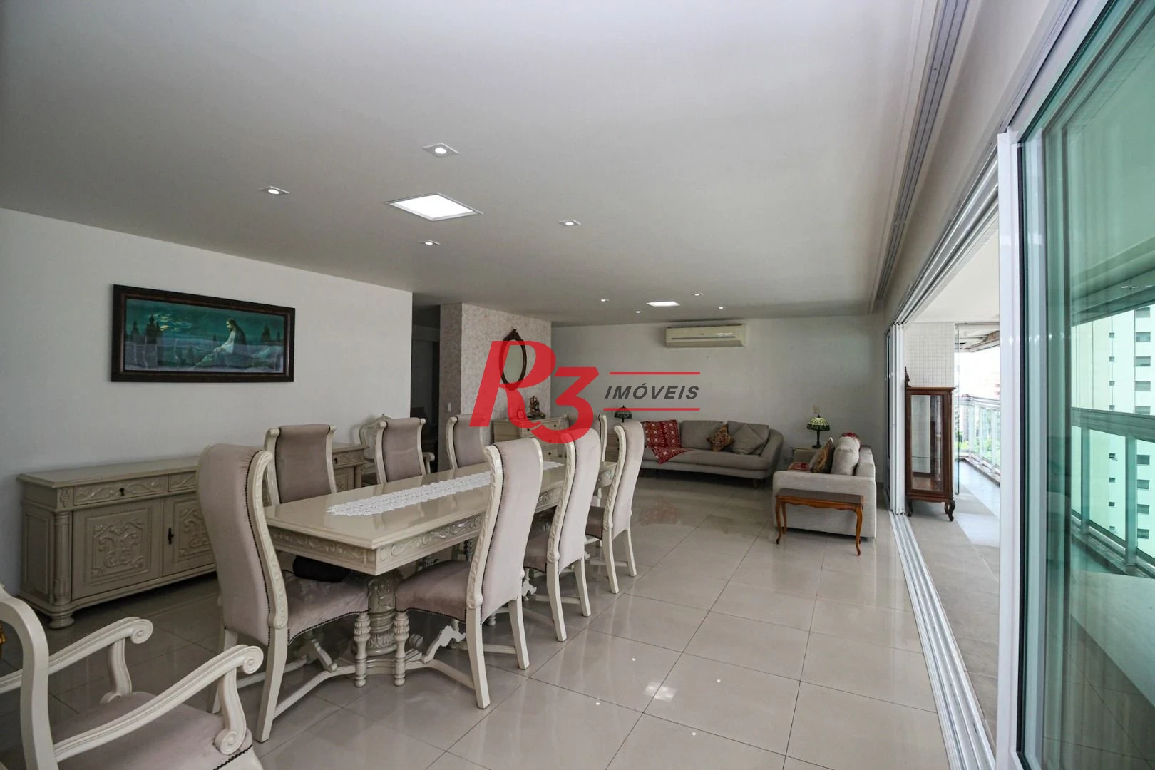 Apartamento com 4 dormitórios à venda, 191 m² por R$ 2.250.000,00 - Gonzaga - Santos/SP