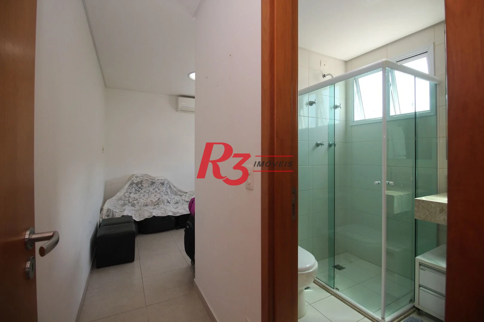 Apartamento com 4 dormitórios à venda, 191 m² por R$ 2.250.000,00 - Gonzaga - Santos/SP