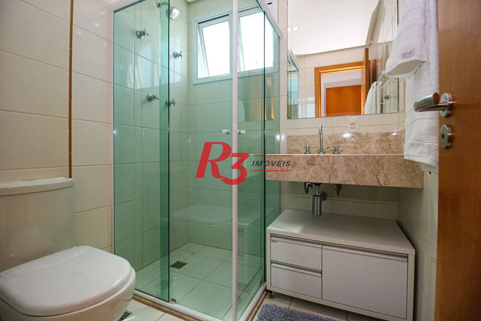 Apartamento com 4 dormitórios à venda, 191 m² por R$ 2.250.000,00 - Gonzaga - Santos/SP