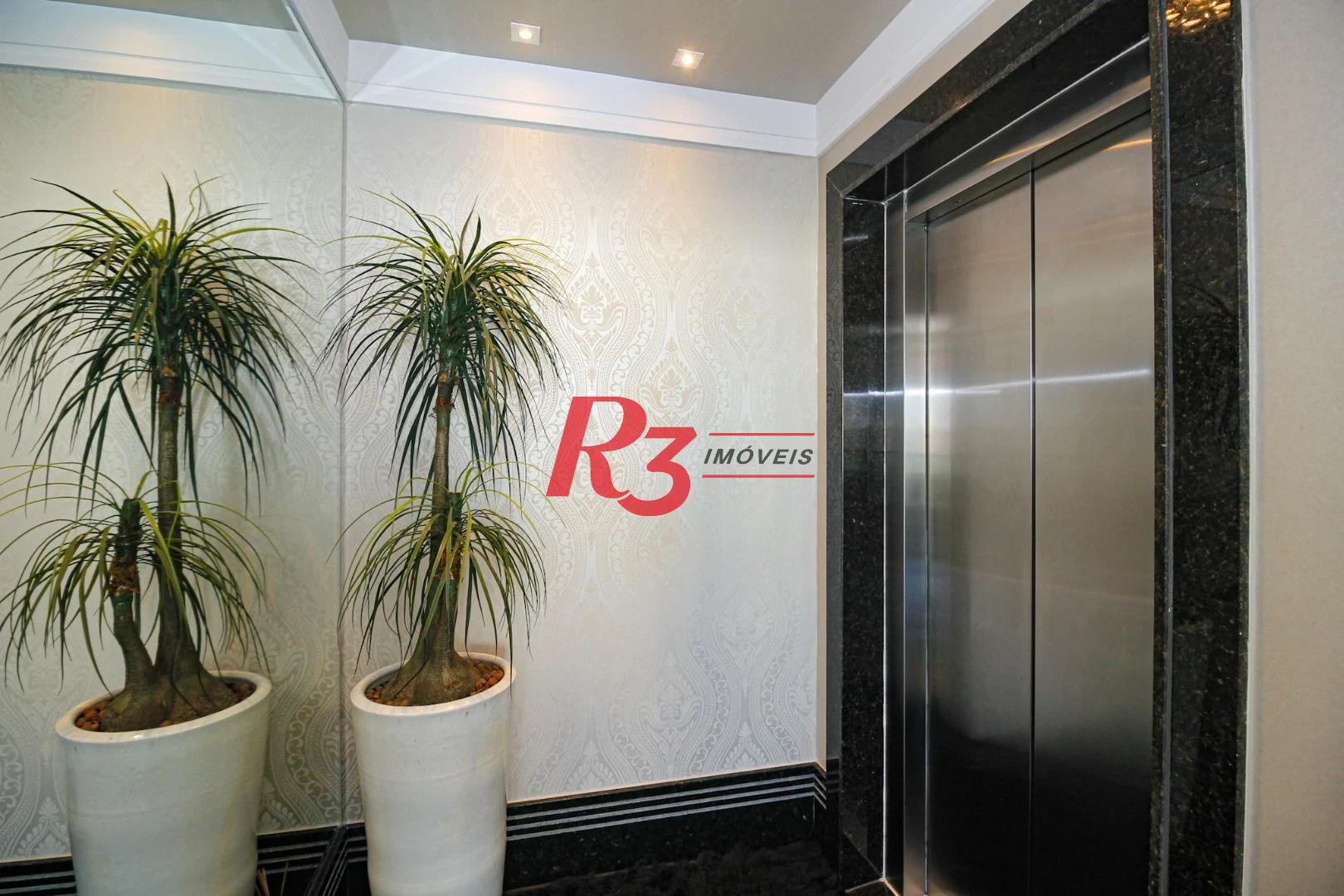 Apartamento com 4 dormitórios à venda, 277 m² por R$ 5.850.000,00 - Embaré - Santos/SP