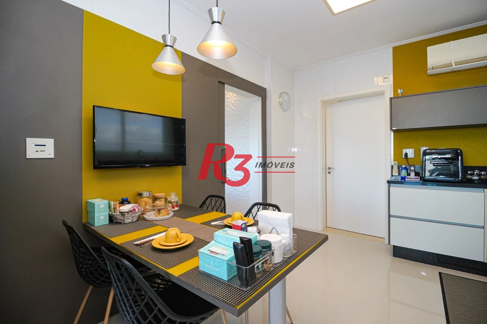 Apartamento com 4 dormitórios à venda, 277 m² por R$ 5.850.000,00 - Embaré - Santos/SP