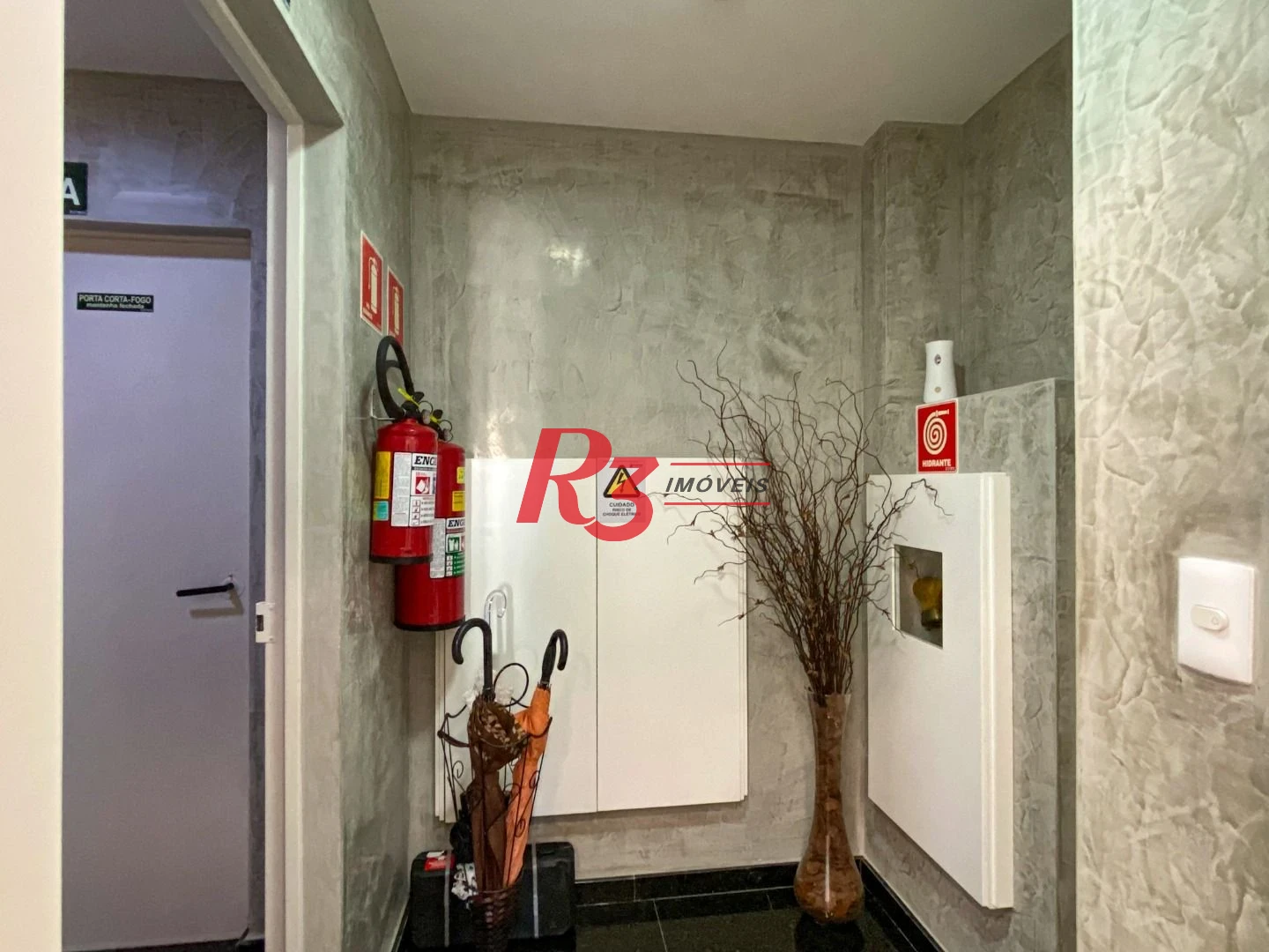 Apartamento com 4 dormitórios à venda, 277 m² por R$ 5.850.000,00 - Embaré - Santos/SP