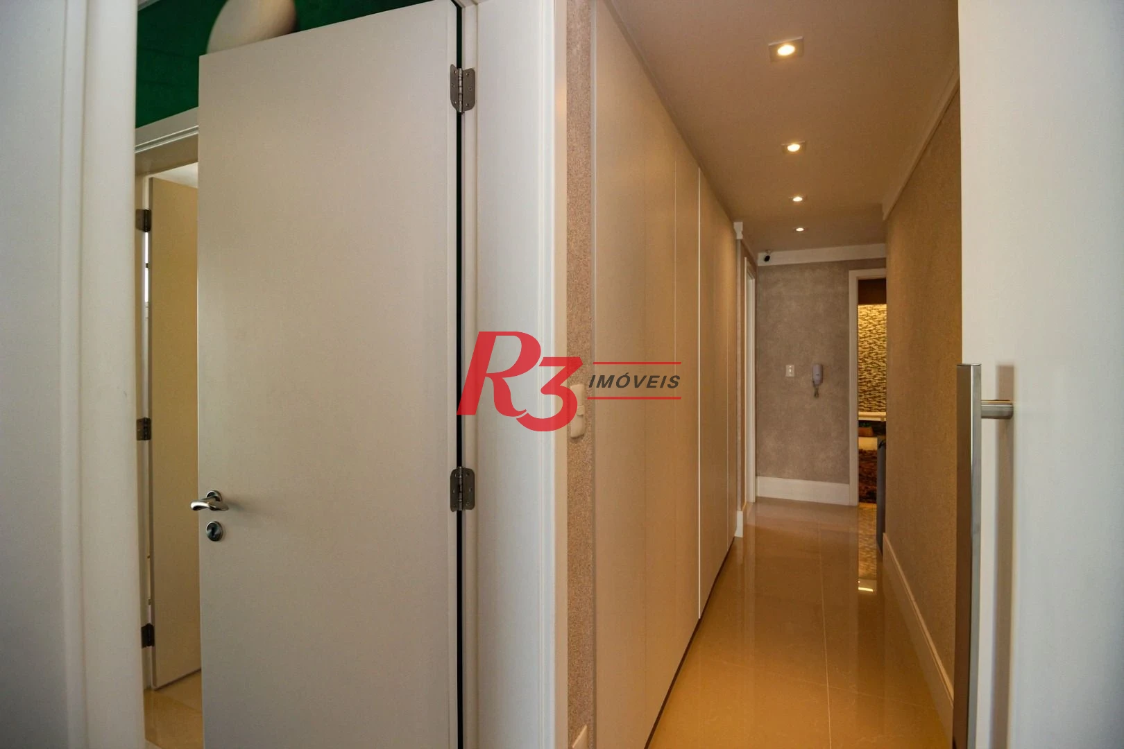 Apartamento com 4 dormitórios à venda, 277 m² por R$ 5.850.000,00 - Embaré - Santos/SP