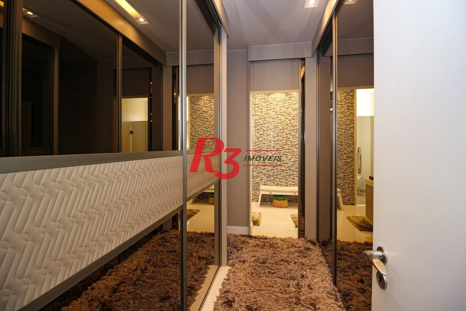 Apartamento com 4 dormitórios à venda, 277 m² por R$ 5.850.000,00 - Embaré - Santos/SP